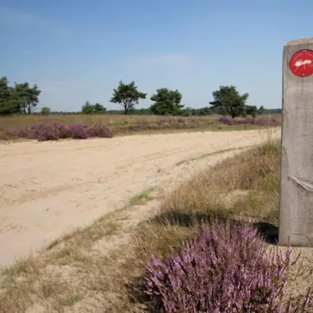 House With Sauna, 20km To Antwerp 4 Tot 6p Сasa de vacaciones