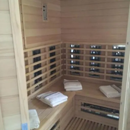 House With Sauna, 20km To Antwerp 4 Tot 6p Сasa de vacaciones Putte